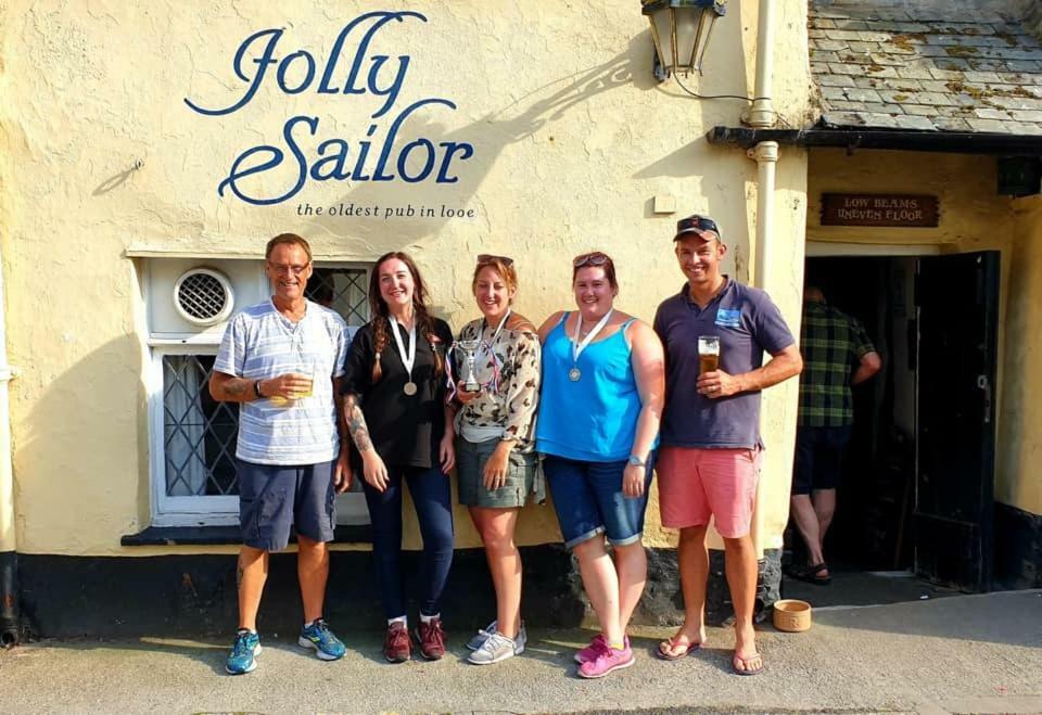 Jolly Sailor Inn Looe Bagian luar foto